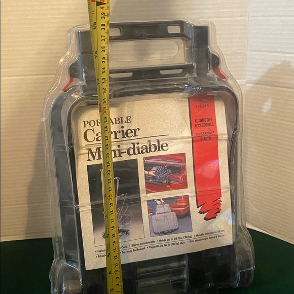 Portable Carrier - Picture 3 of 5